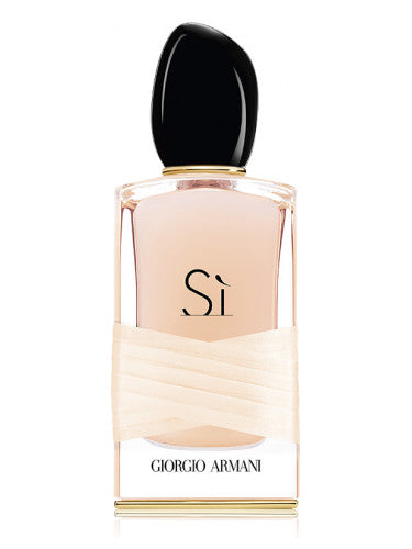 Giorgio Armani Si Eau De Parfum
Rose Signature 100ml