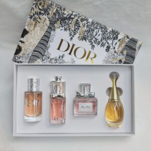 MISS DIOR 4in1 GIFT SET 4x30ml