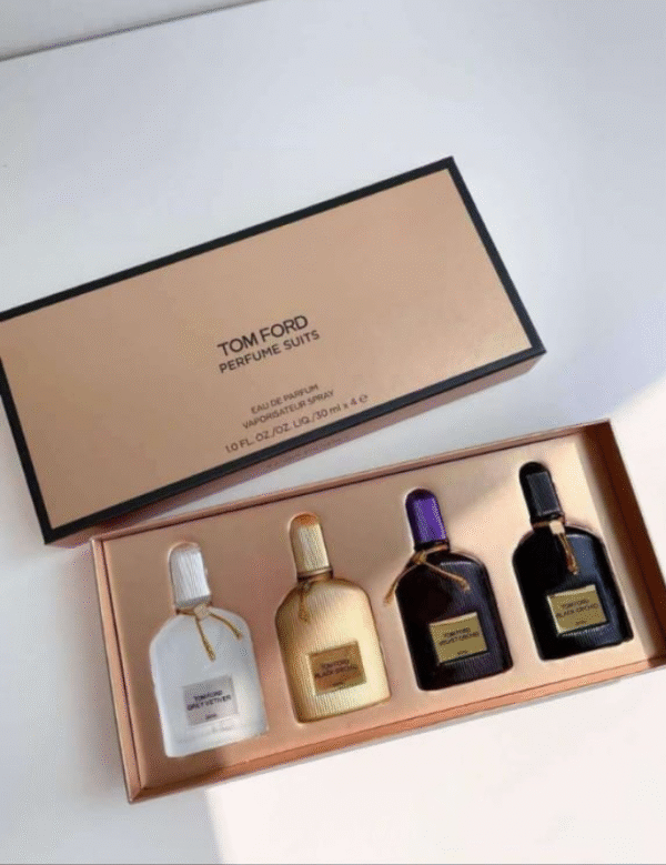 TOM FORD PERFUME SET 4 IN 1 4×30ML